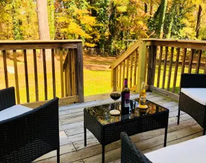 Cozy & Memorable Stay in this Downtown Cary Ranch - Image 3