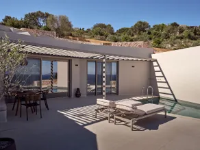 Yoma Cove Suites, Junior Suite - Image 4