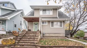 Downtown Delight! Cozy, 1 Bedroom garden apartment - Image 2