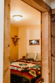 Cozy 2 Bedroom Cabin on the Skeena River - Image 5