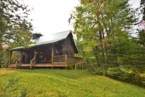 Charming rustic hideaway - Image 5