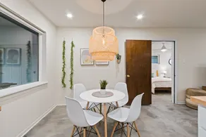 5 Beds Modern Minimalist Home•Airport•Dining•I-10 - Image 4