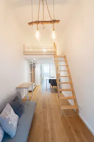 Cozy City Studio, big Private Garden, 8 min to city center - Image 2