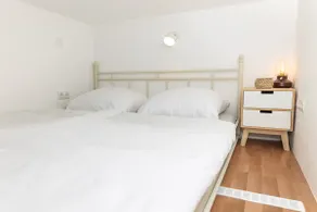 Cozy City Studio, big Private Garden, 8 min to city center - Image 4
