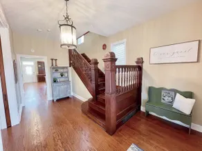Elm Street Escape- Easy Access to Alton & STL - Image 3