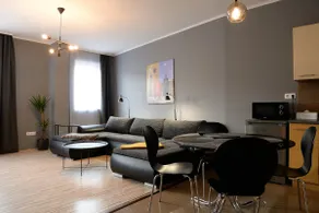 Macropolis G5/6 Apartment - Image 2