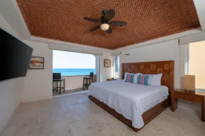 🏝Amazing views + WIFI + AC + Rooftop with pool - Image 2