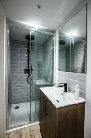 Luxury Loft apartment in Historic Mill - Image 5