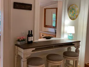 Stunning 5-Bedroom Historic House in Southampton - Image 3