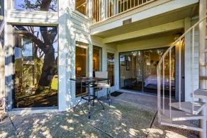 Peaceful retreat near Lake Travis newly remodeled - Image 5