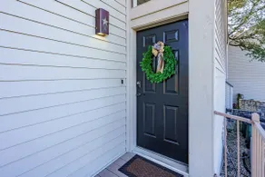 Peaceful retreat near Lake Travis newly remodeled - Image 4