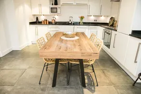 Leeds City Centre Unique apartment Superb Location - Image 5