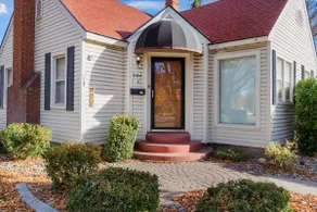 Cheerful 1 Bedroom Cottage, entire home & Laundry - Image 2