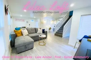 Lilac Loft- Lake, Pool, Pickle Ball, Disney, Fun! - Image 3