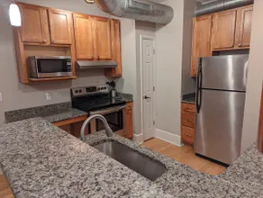 Gorgeous 2BR downtown condo near EVERYTHING! - Image 4