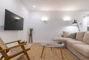 Beautiful & Modern duplex in the center of Madrid - Image 2
