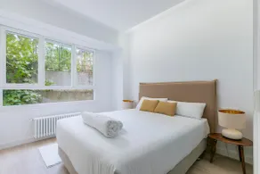 Beautiful & Modern duplex in the center of Madrid - Image 4