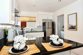 A Bright & Modern 2BD/1.5BA House + Parking - Image 3