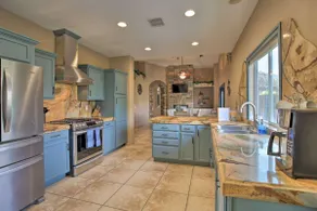 Luxury Oasis: Saltwater Pool, Tiki Bar, BBQ, Games - Image 4