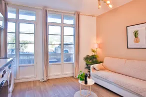 La Clé: T2 Love Room Balneotherapy, Air Conditioning, Near Train Station - Image 3