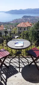 19th-century villa with superb view of Lake Maggiore - Image 4