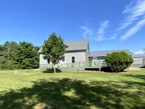 Secluded Modern Farmhouse - Image 4