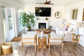 The Grandview- Family and Pet Friendly - Image 2