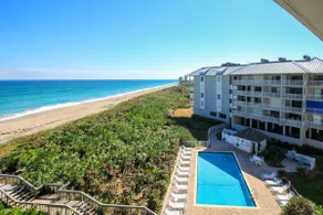 Beachfront in Paradise! - Image 5