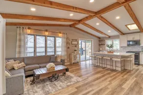 Retreat at Pelican Lake - your lakefront dream! - Image 4
