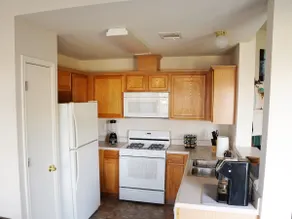 Cozy 3-bedroom house just 3 minutes from COTA - Image 4