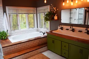 Secluded and Stunning Lodge - Hot Tub, Hiking - Image 5