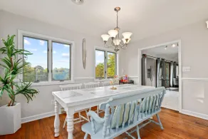 Unwind at the Idyllic Lancaster Lake House - Image 4