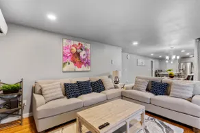 Cozy 3-bedroom entire home in the heart of Everett - Image 3