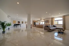 Beautiful views, serviced apartment in Mellieha. - Image 3