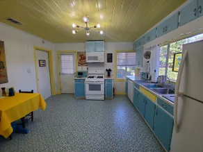 The Cottage on Sherry - Image 5