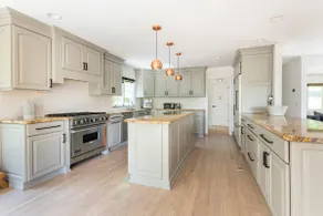 Luxury Lakefront Retreat w/ Heated Pool, Hot Tub - Image 4