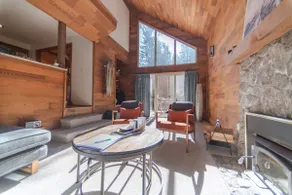 Skyline Cabin–Mt Baker cabin with hot tub - Image 5