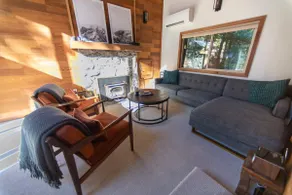 Skyline Cabin–Mt Baker cabin with hot tub - Image 3