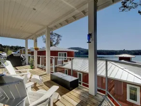 Private Cove Getaway - Image 2