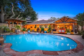 Frida Kahlo Hacienda: Pool Big TV! Gameroom! Grill - Image 2