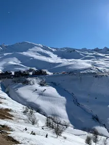 PEYRAGUDES - BACK ON SKIS - Sleeps 8 - Image 2