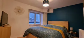Digicode door – Cottage 150 m from the market – Cozy - Image 4