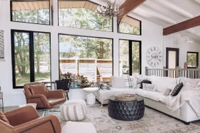 Muskoka 4 Season cottage on stunning lakefront - Image 4