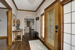 Scenic 2-bedroom cabin with heavenly views - Image 3