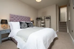 Trinity Rose Apartment - Image 5