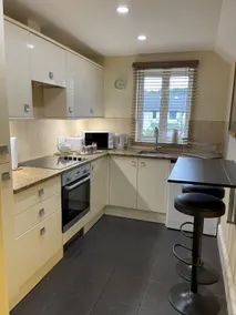 Ground Floor Garden Cottage, near Stonehenge - Image 3