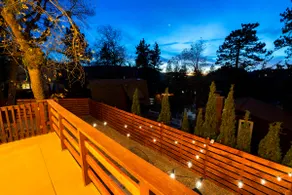 Central Location, Sunset Views & HOT TUB - Image 5