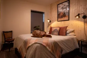 Cute Downtown 1 BR • 1 block off Brdwy • Annex 222 - Image 2