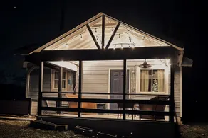 Blue Lemon Bungalow - Quiet Getaway in Town! - Image 3
