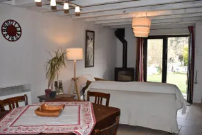 Cozy home in the heart of the village - Image 4